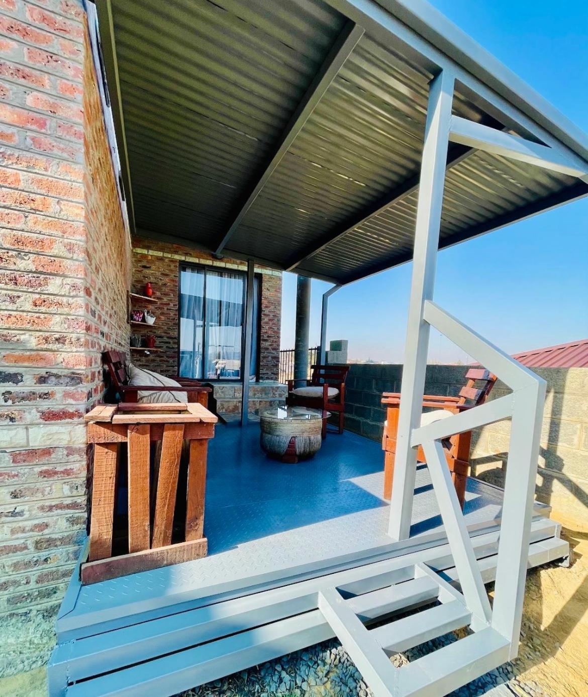 Moh Ville Guest House Maseru Exterior photo