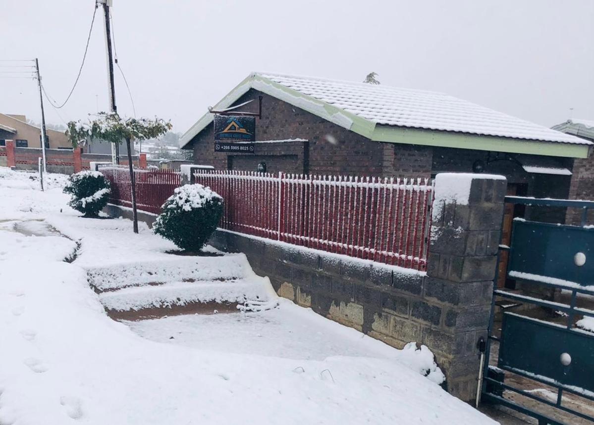 Moh Ville Guest House Maseru Exterior photo